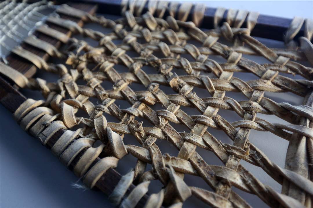 SNOWSHOE22-detail-shot