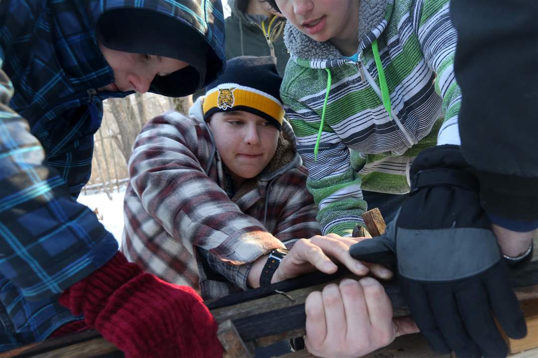 SNOWSHOE22-Colton-Seiler