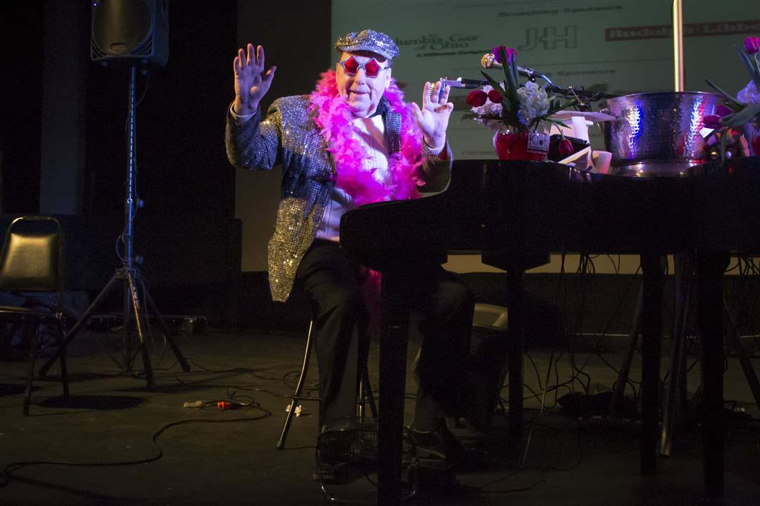 Fire-N-Ice-2015-Woody-McIntyre-Elton-John