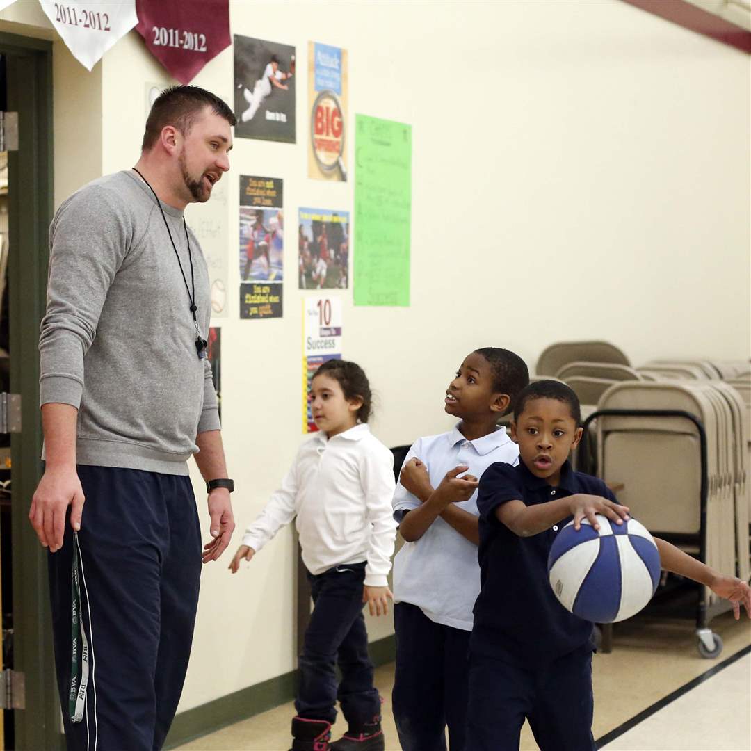 CTY-jump02p-Tom-Burzine