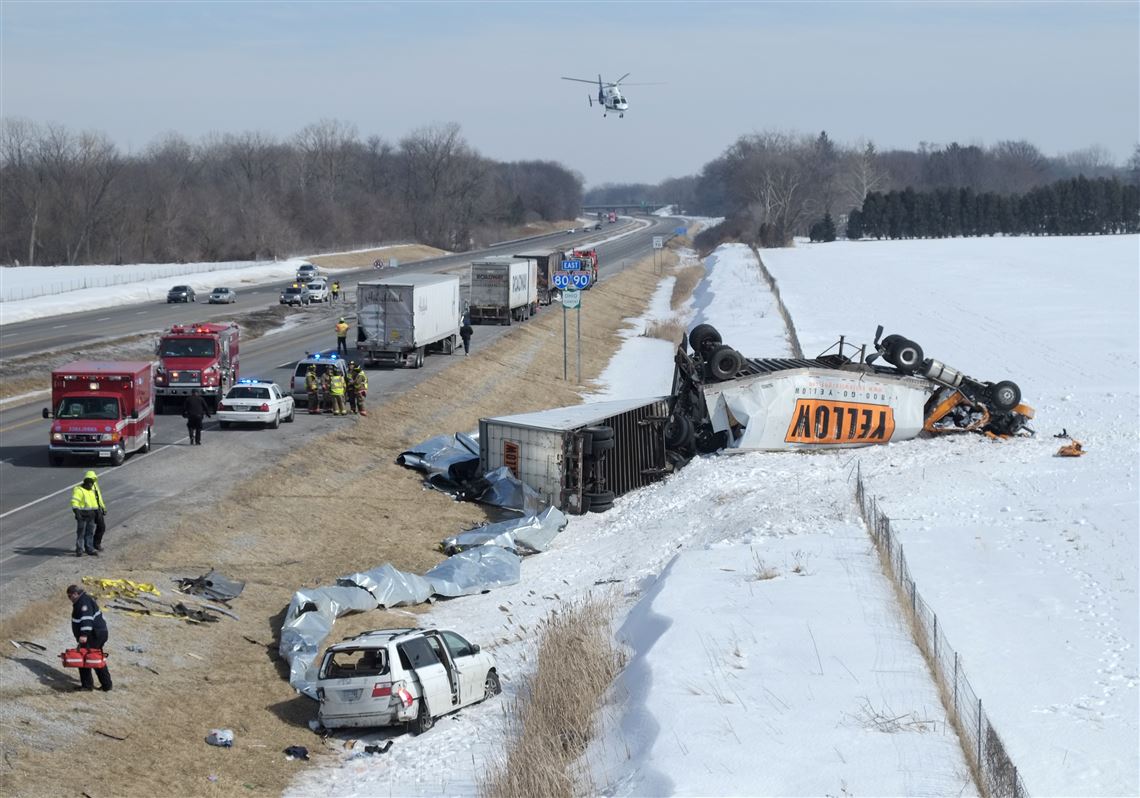 Ohio Turnpike Crash High Speed Chase On Ohio Turnpike Ends In Crash,