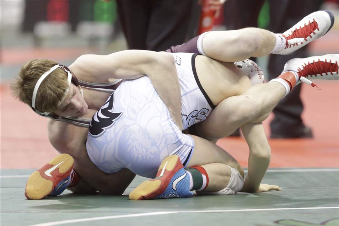 SPT-statewrestling-Debon-Cannon