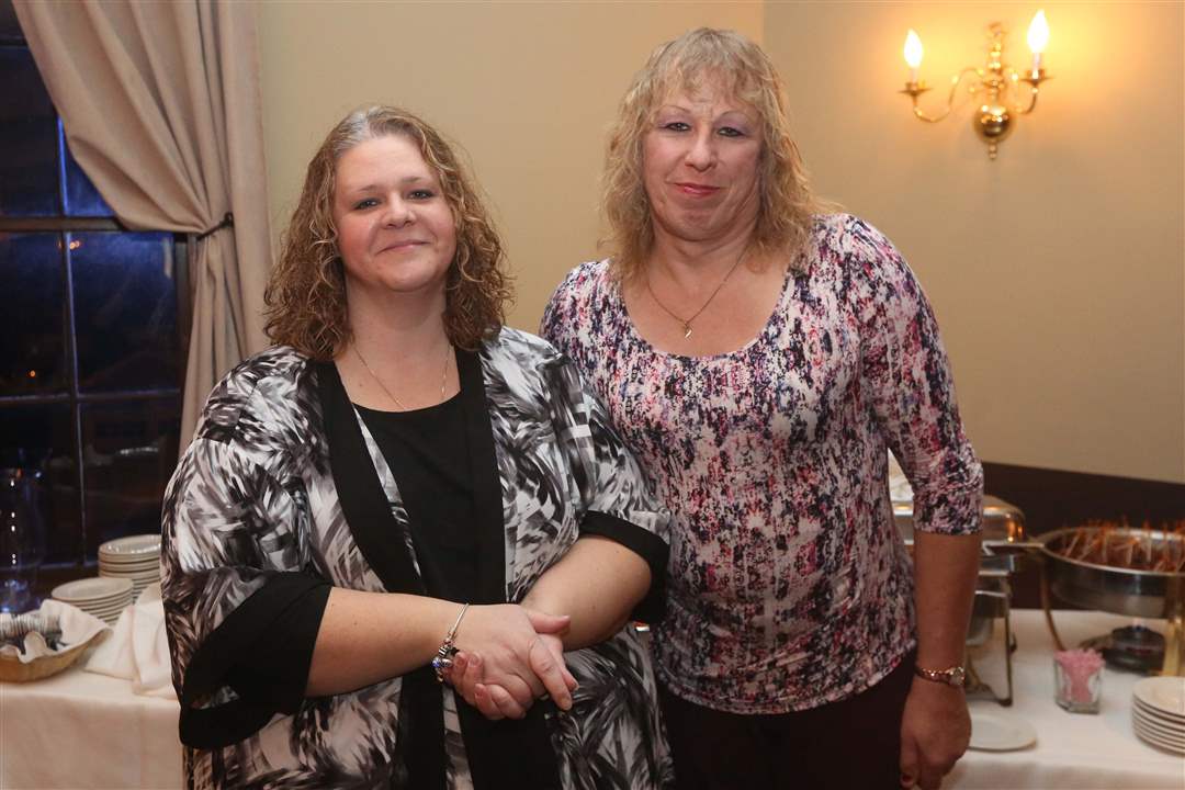 SOC-paws07p-Jeannine-Kennedy