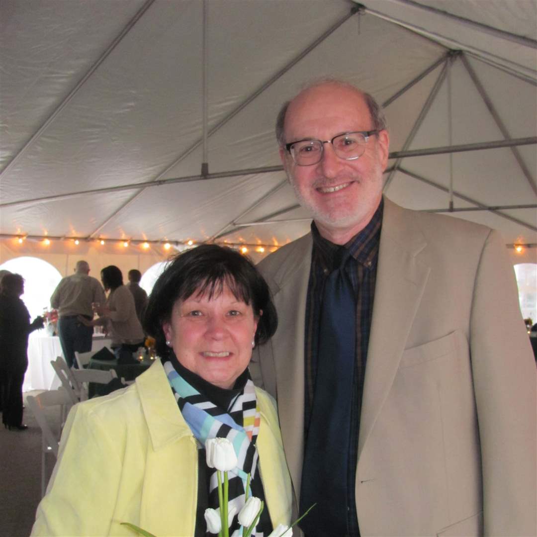 IMG-6892-jpg-DEB-AND-LES-BUKER