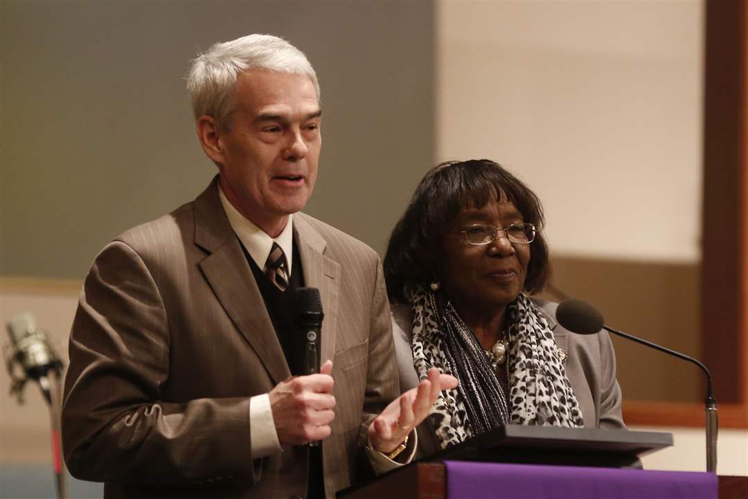 CTY-ford30p-gardner-edna-brown