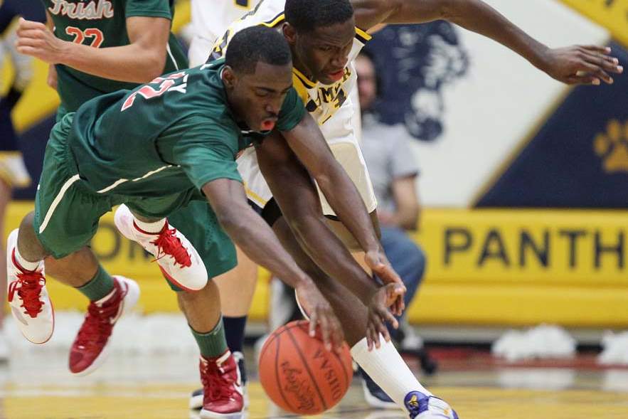 SPT-ccwhitmer14p-hayes-vs-bussey-loose-ball