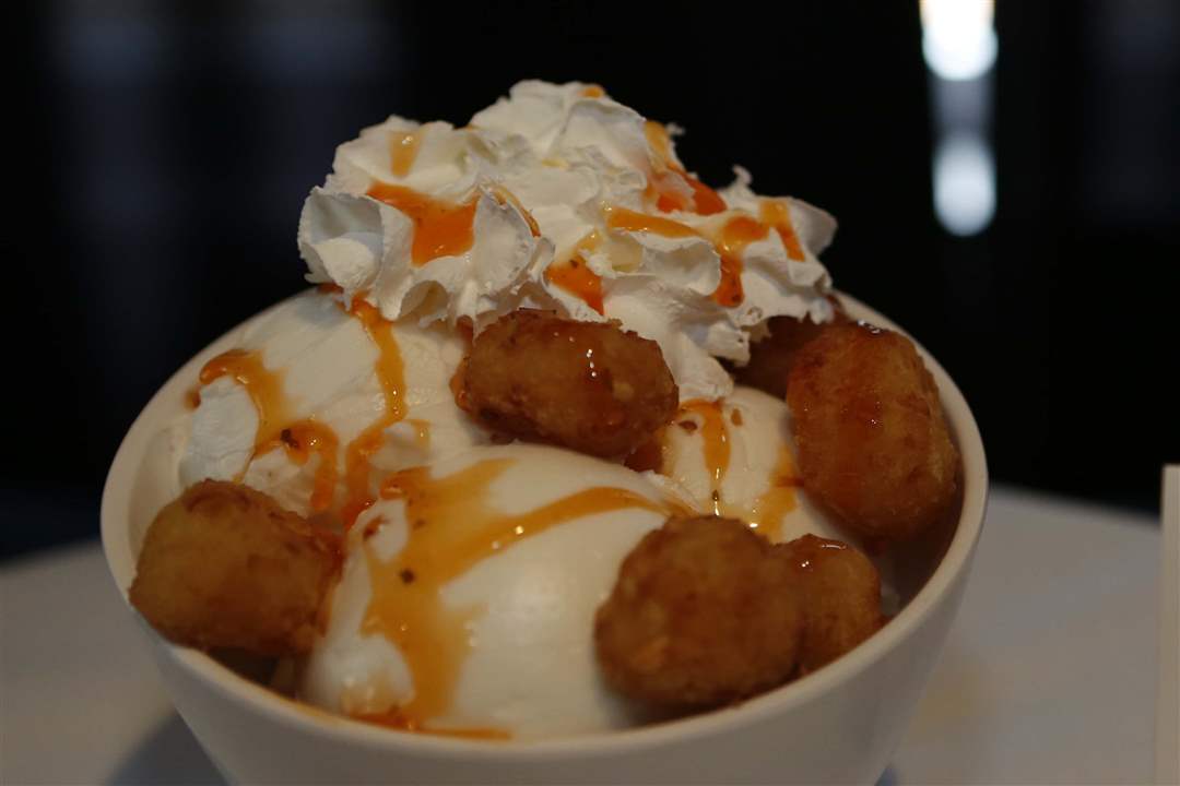 SPT-FUD-hensfood3p-Pineapple-Habanero-Sundae