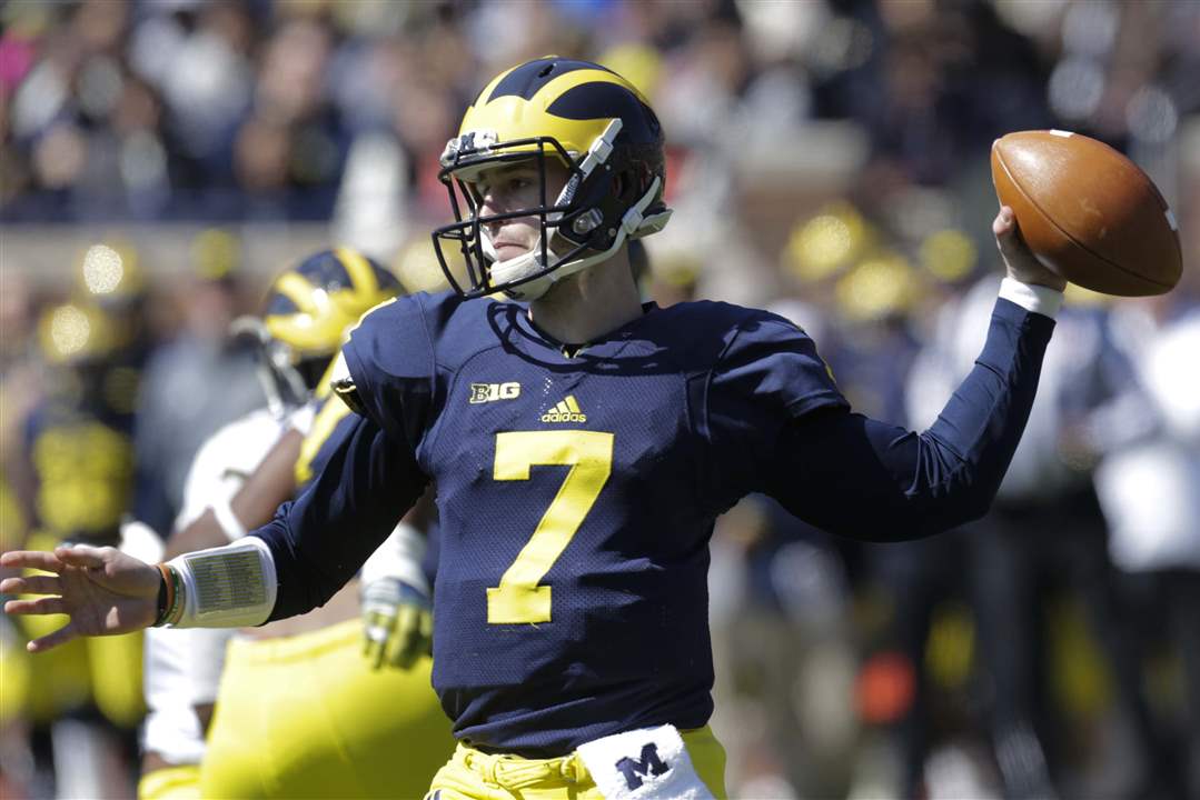 spt-michiganfb-Shane-Morris