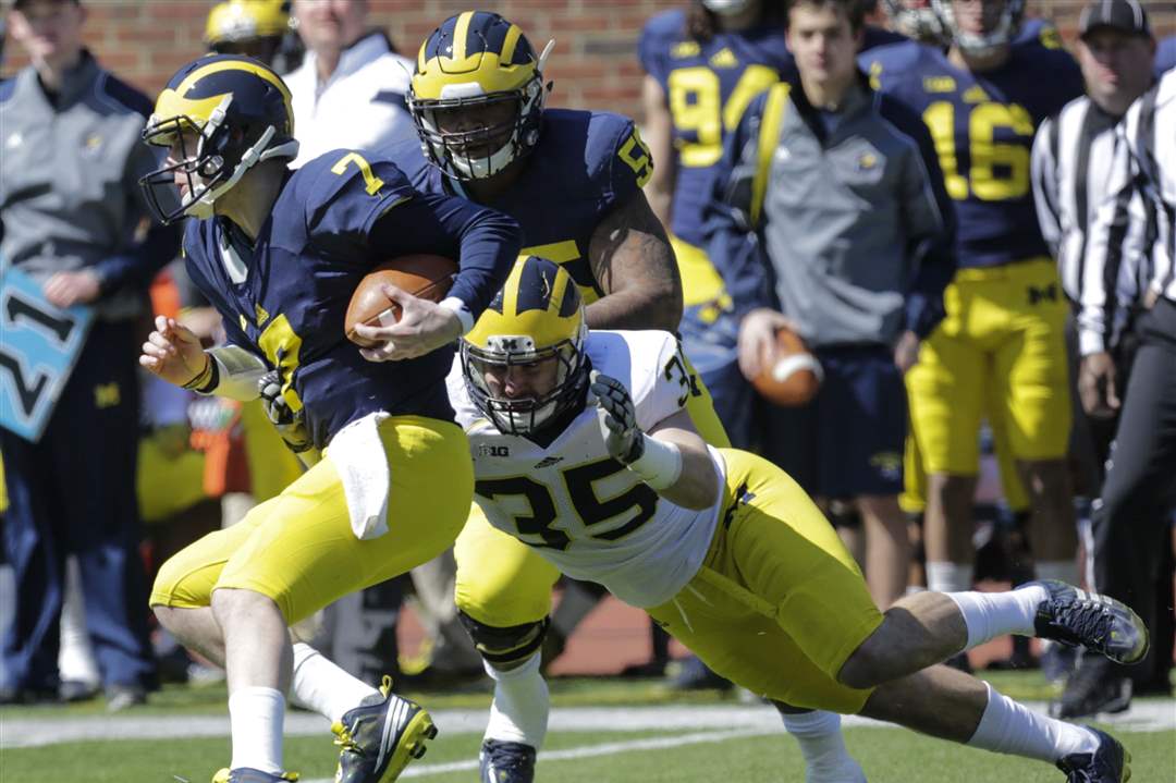 spt-michiganfb-Morris-keeper