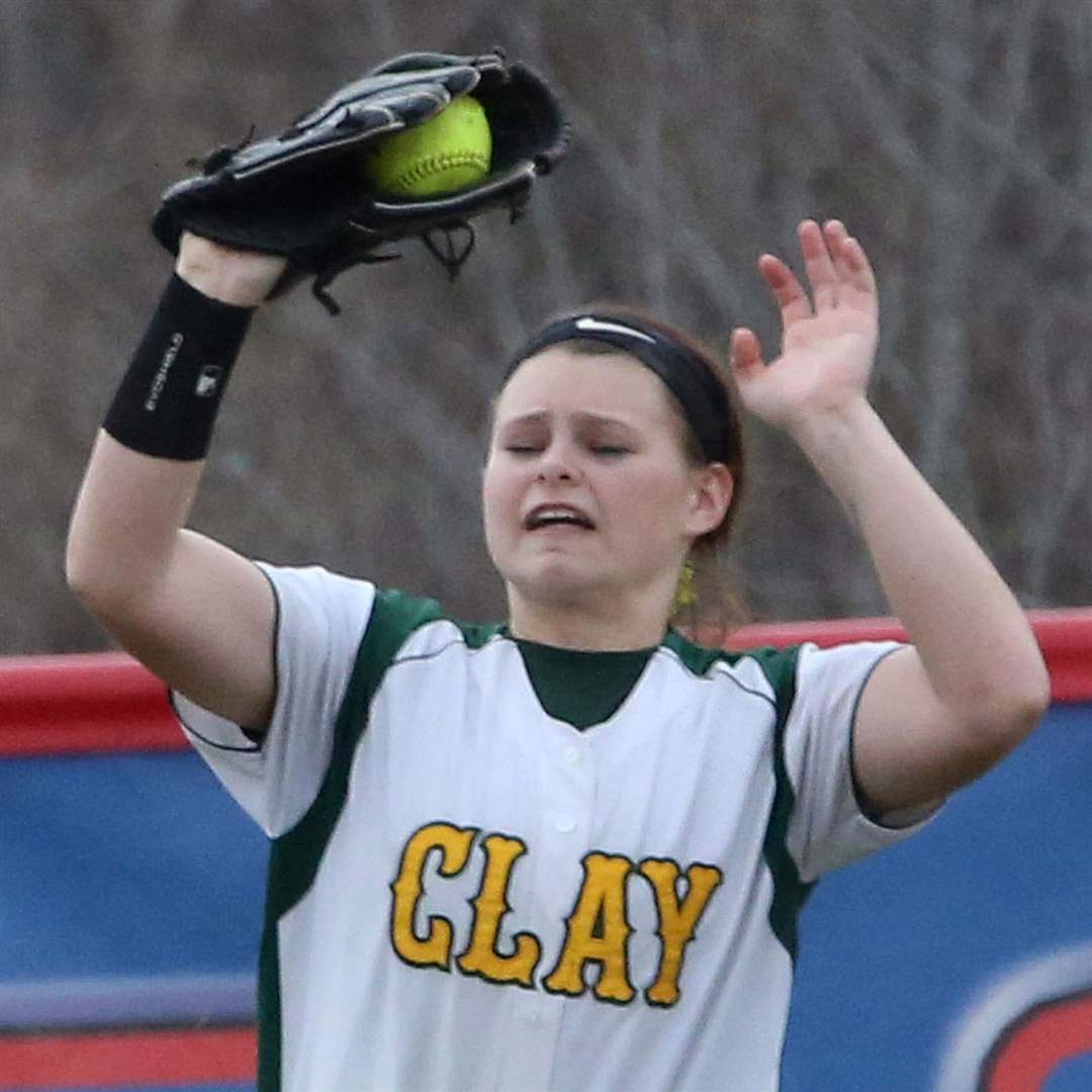 Springfieldsoftball09p-Haley-Dominique