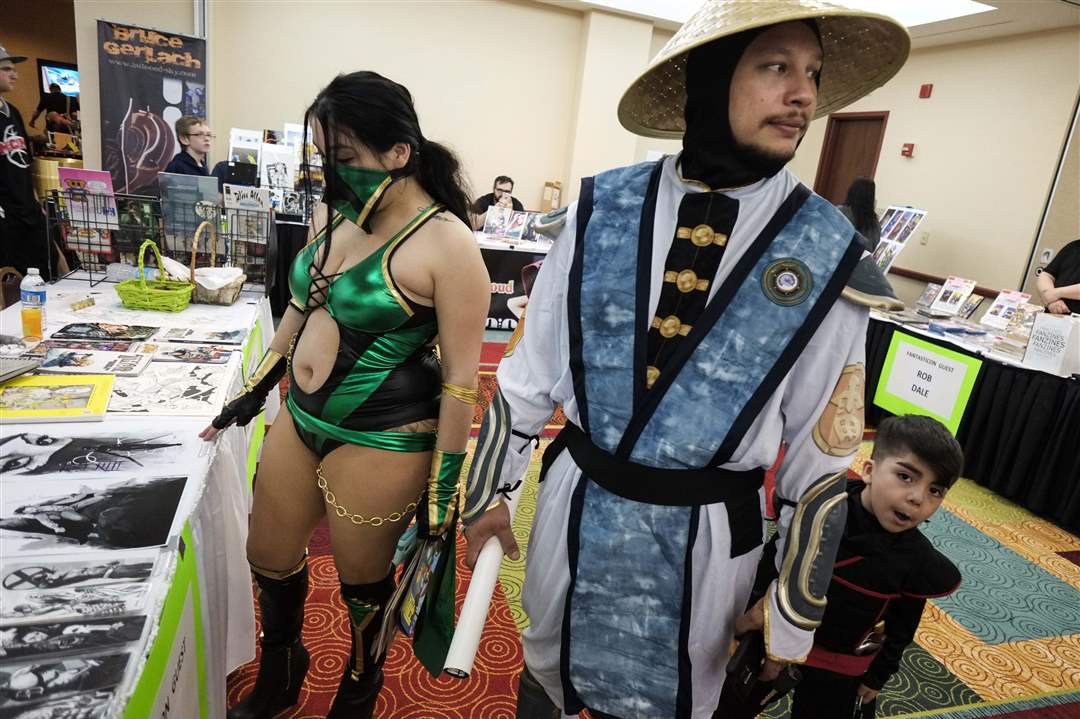 CTY-fantasticon12p-Raeann-Agerbeek