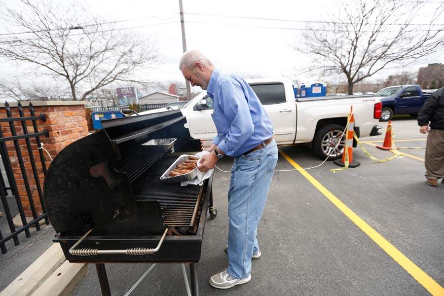 SOC-henssociety16p-Tim-Reny