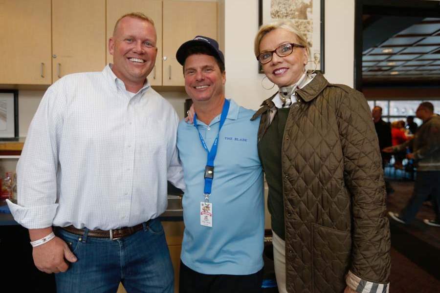 a93b7925-8615-4718-8157-f9bc2a6d1310