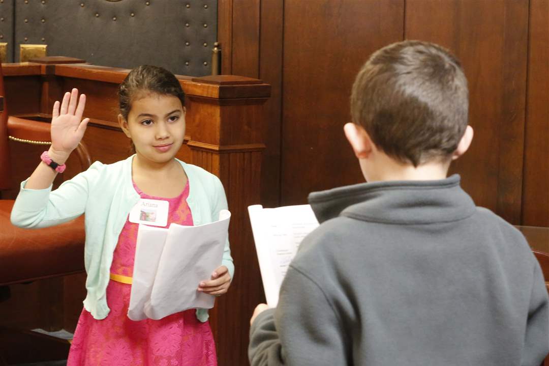 CTY-bigbadwolf25-Ariana-Alyson