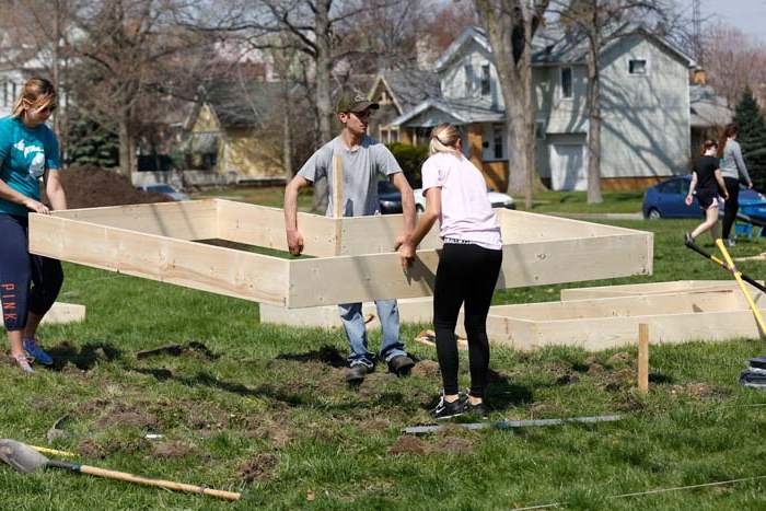 FEA-zepfgarden18p-mallory-omara-ferguson