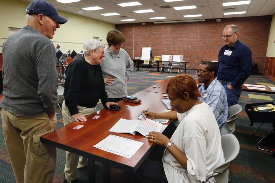 CTY-councilvotes05p-stein-family