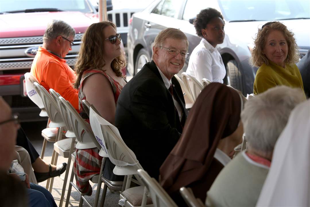 SYL-Lourdes-Mayor-Craig-Stough