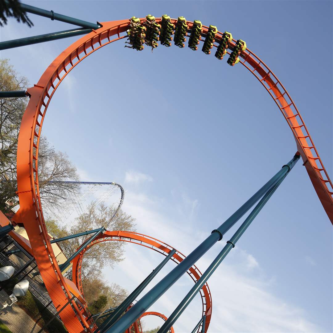 BIZ-POINT09p-upsidedown