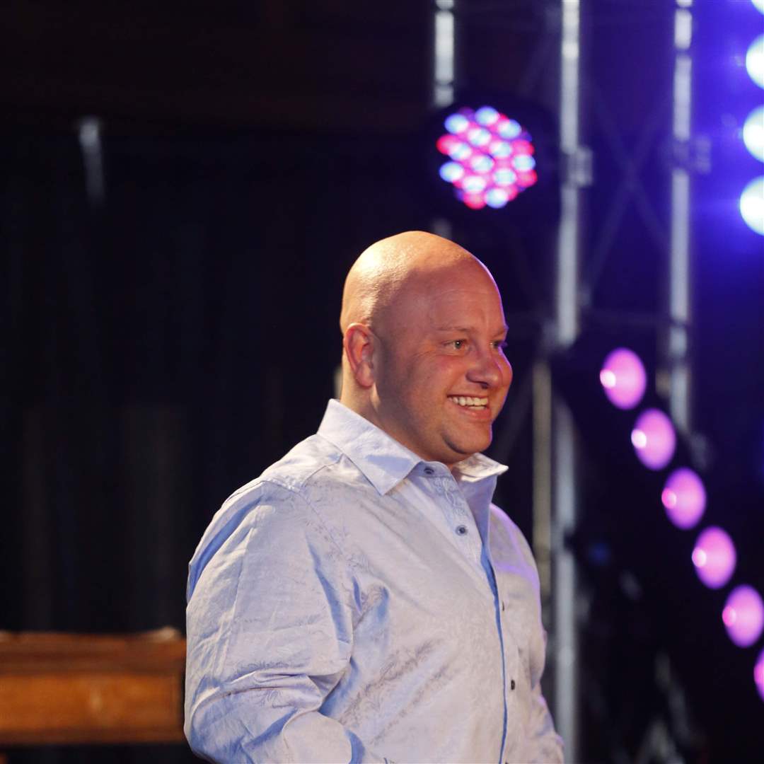 SOC-phasion29p-Kyle-Overmyer