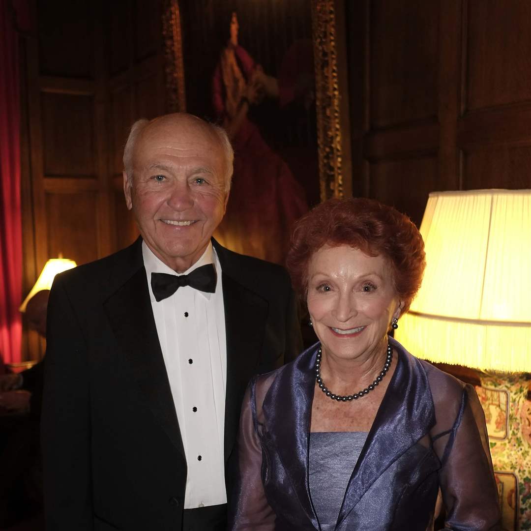 SOC-meninblack09p-Nick-and-Judy-Dye