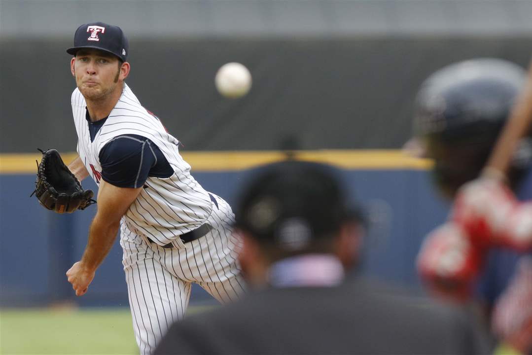 SPT-Hens19p-Kyle-Ryan