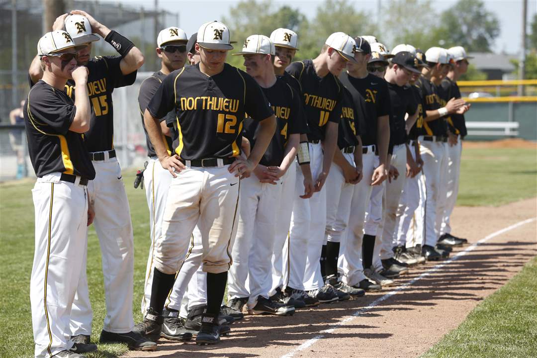 SPT-DIbaseball24p-Wildcats-dejected