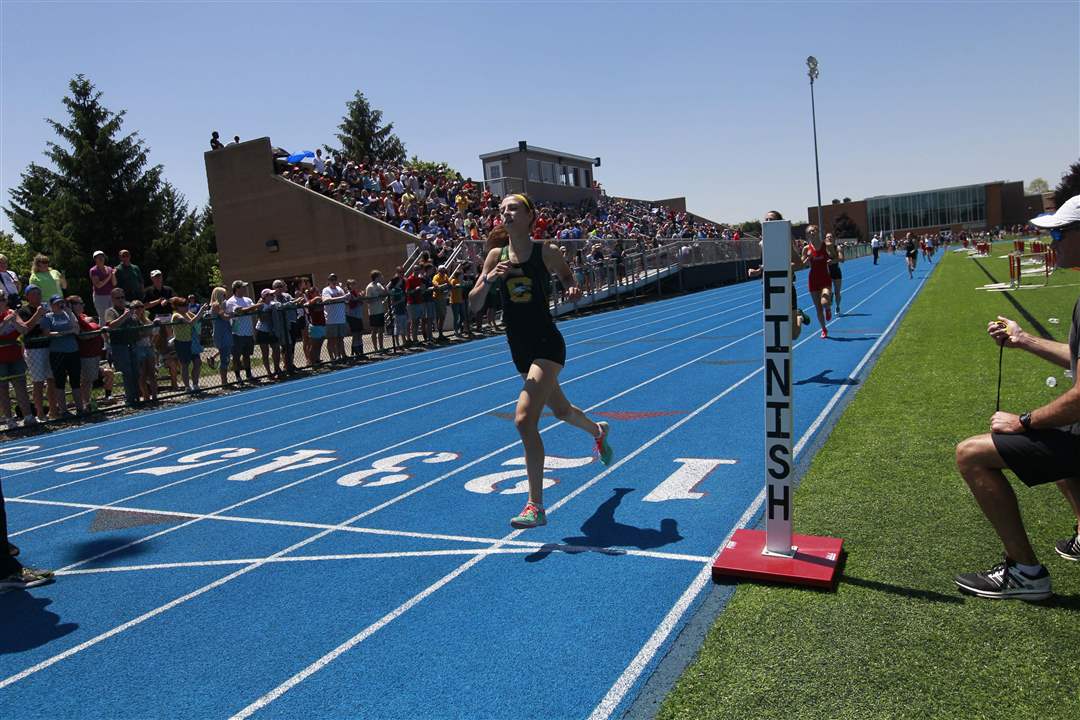 SPT-districtrack23-800-meter-run