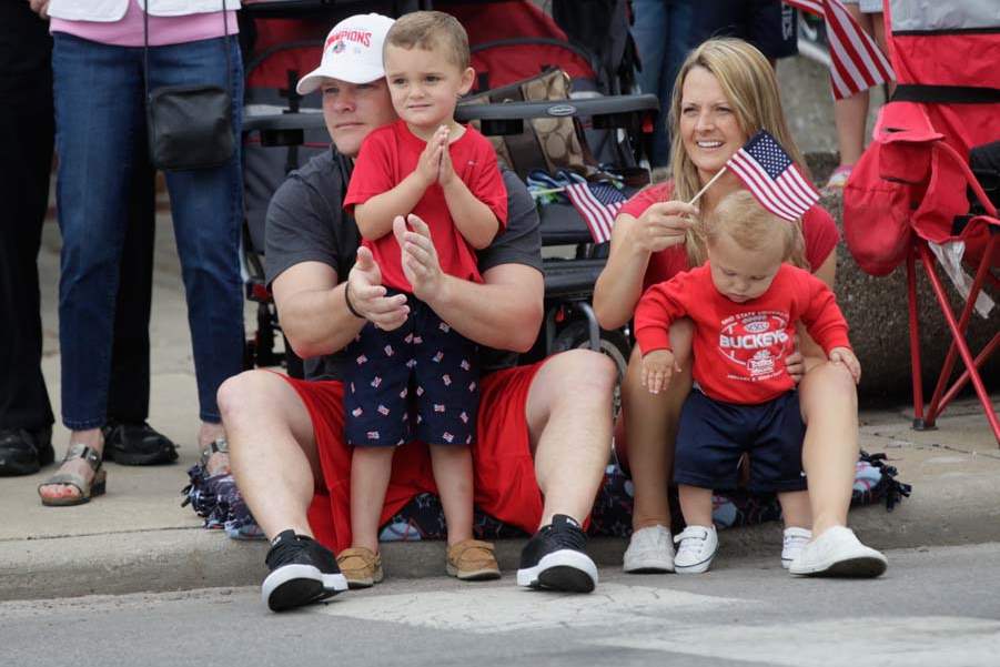 CTY-sylparade26p-frank-family