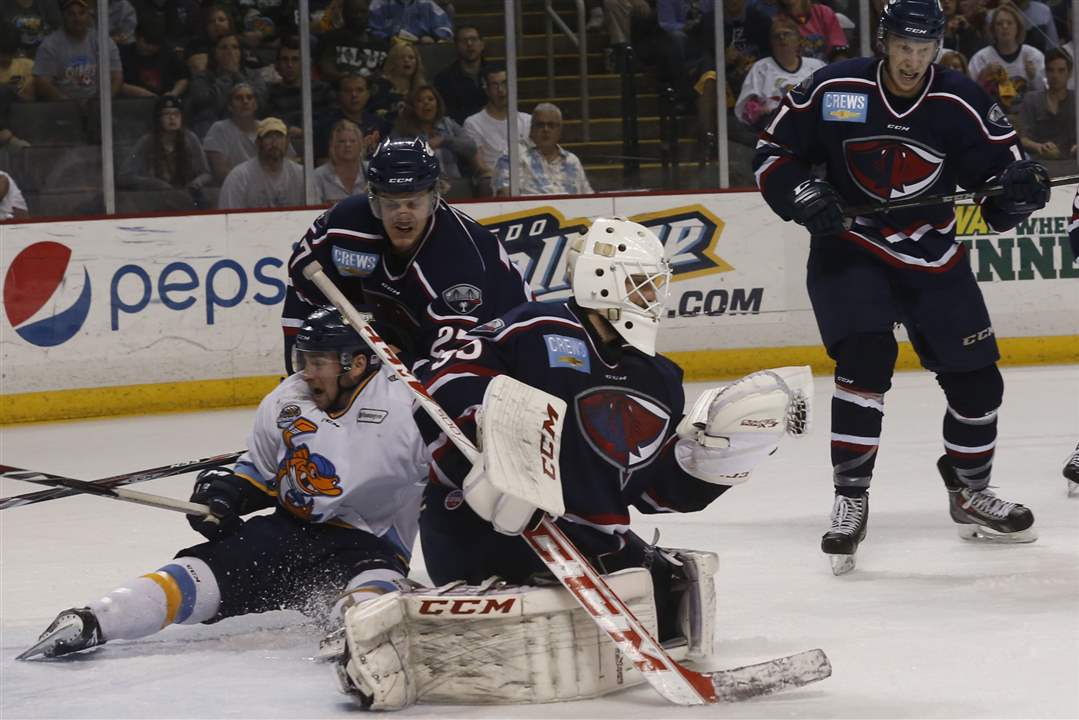 SPT-walleye28p-JAKAITIS-SAVE