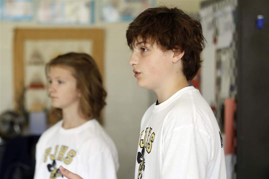 SCHOOL28p-Kaylee-Rose