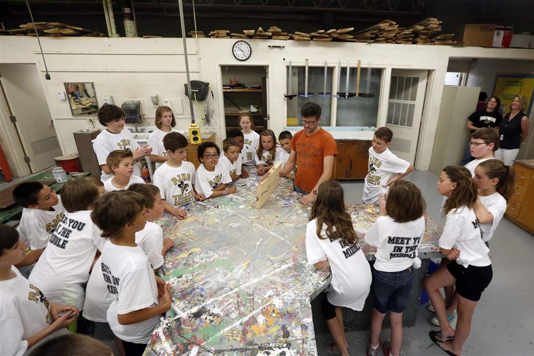 SCHOOL28p-Nate-Wallace