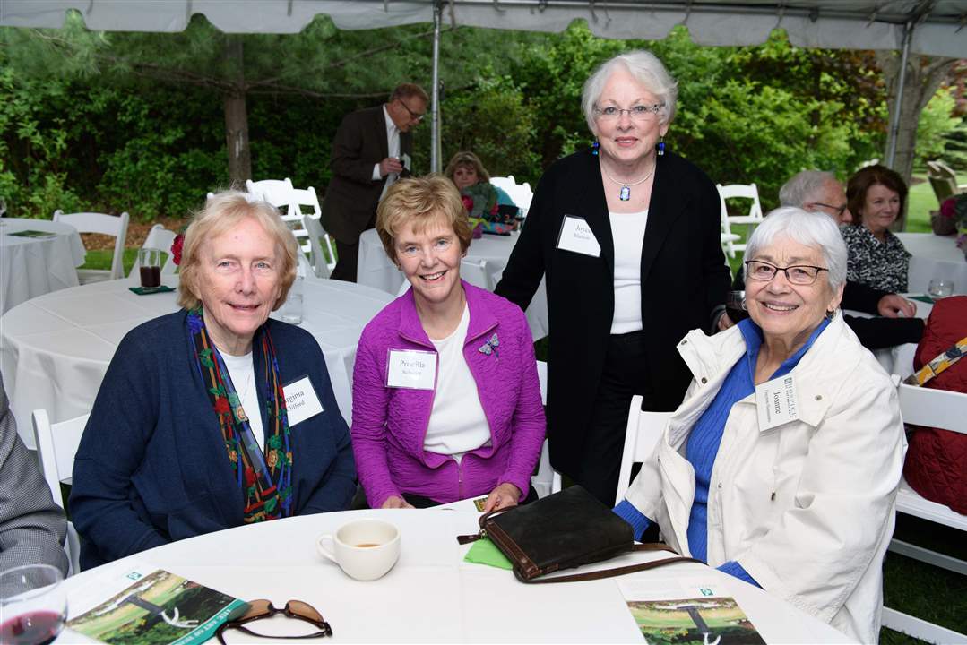 140-Hospice-20-year-Anniversary-jpg-Virginia-Clifford