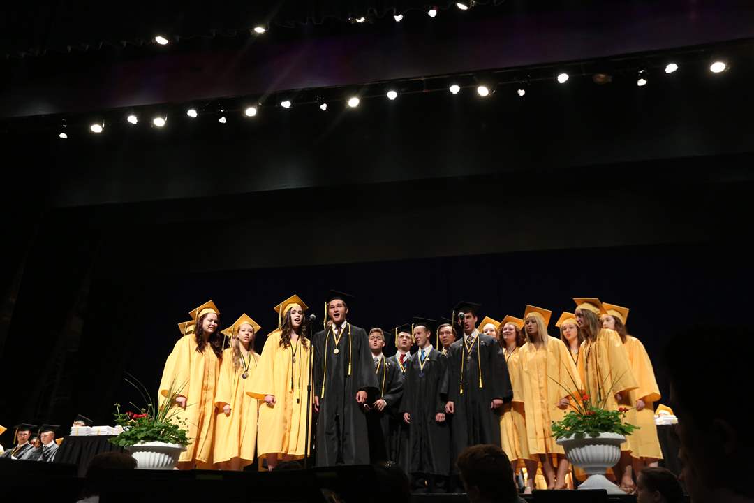SYL-Graduation-19
