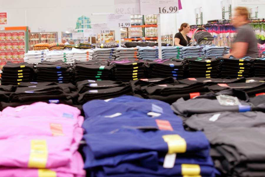 BIZ-costco11p-clothes