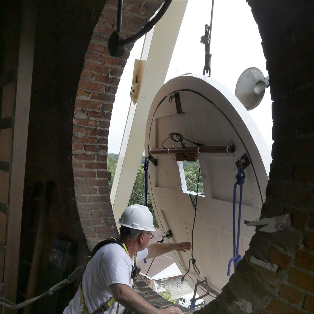 CTY-clock20p-Phil-Wright