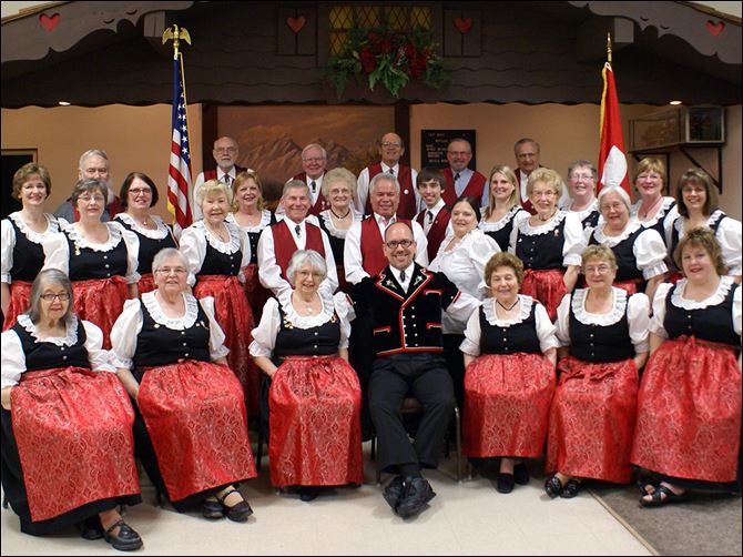 The Toledo Swiss Singers Toledo's Swiss Singers beat out 13 other contestants from the Midwest and Canada to claim the top prize at Saengerfest, the international contest for Swiss-style singing and yodeling in New Glarus, Wis. The women’s choir claimed a silver prize.