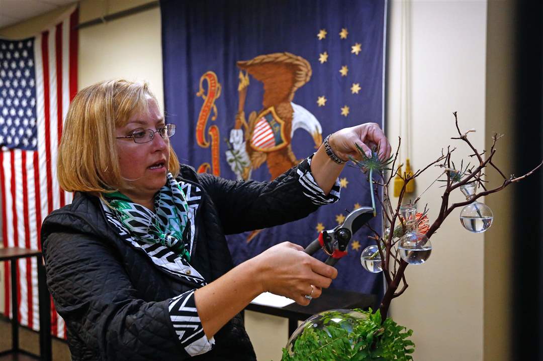 MAG-arrange01p-Floral-Designs