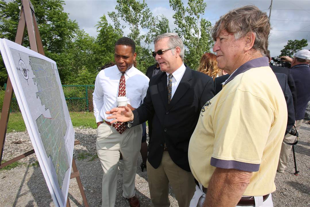 CTY-trail03p-Curtis-Cotton