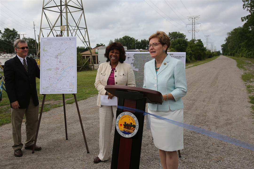 CTY-trail03p-Kaptur-Dysard