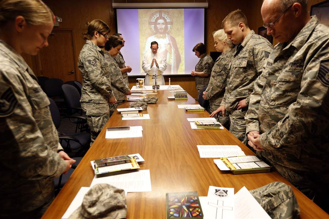 REL-Chaplains04-presiding