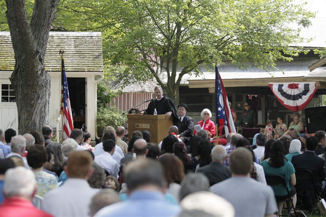 CTY-naturalization05p