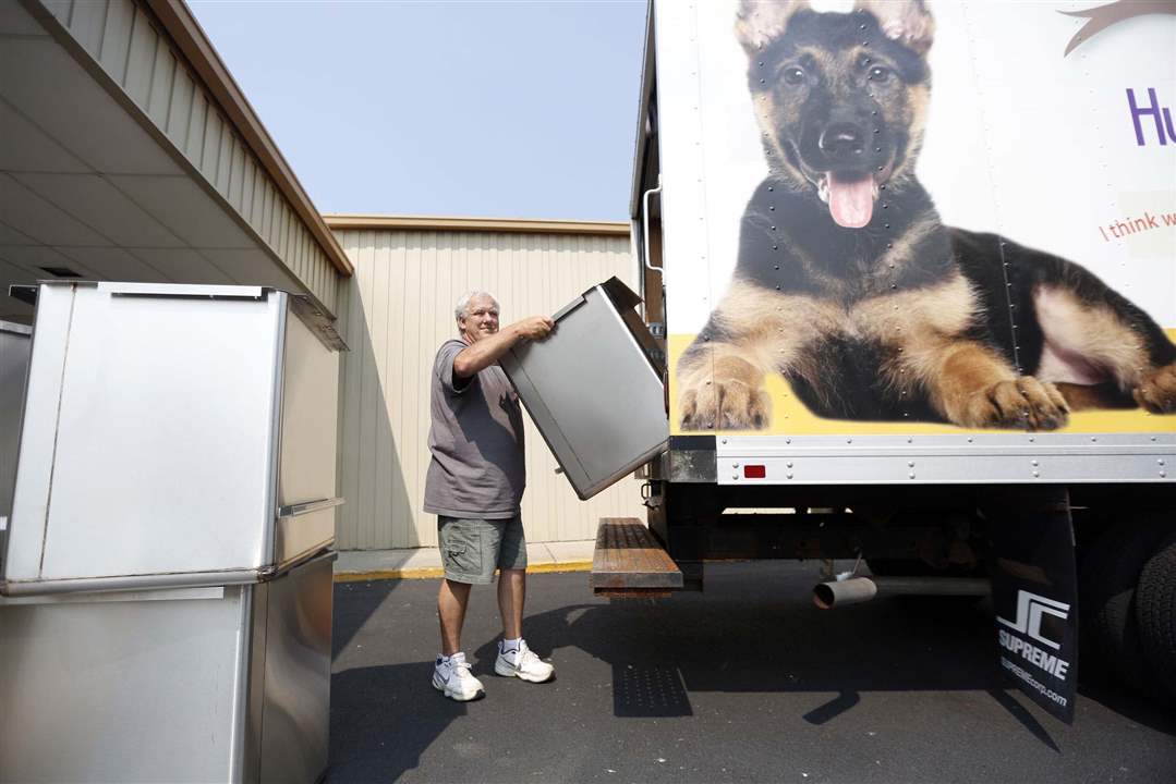 CTY-TAHSMOVE07p-Jim-Britts