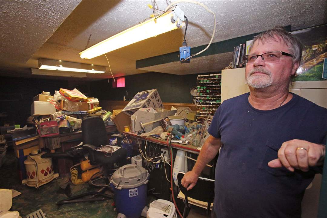 CTY-flood06p-5-feet-of-water