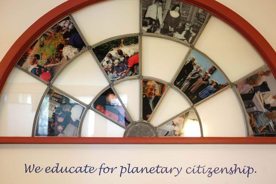 IHMGREEN10p-recycled-widows