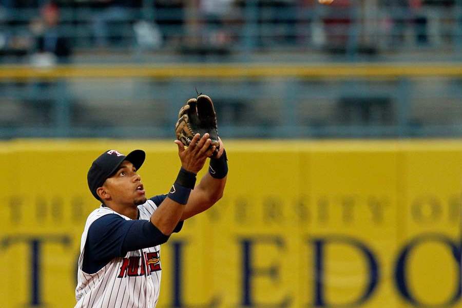 SPT-Hens08p-Dixon-Machado