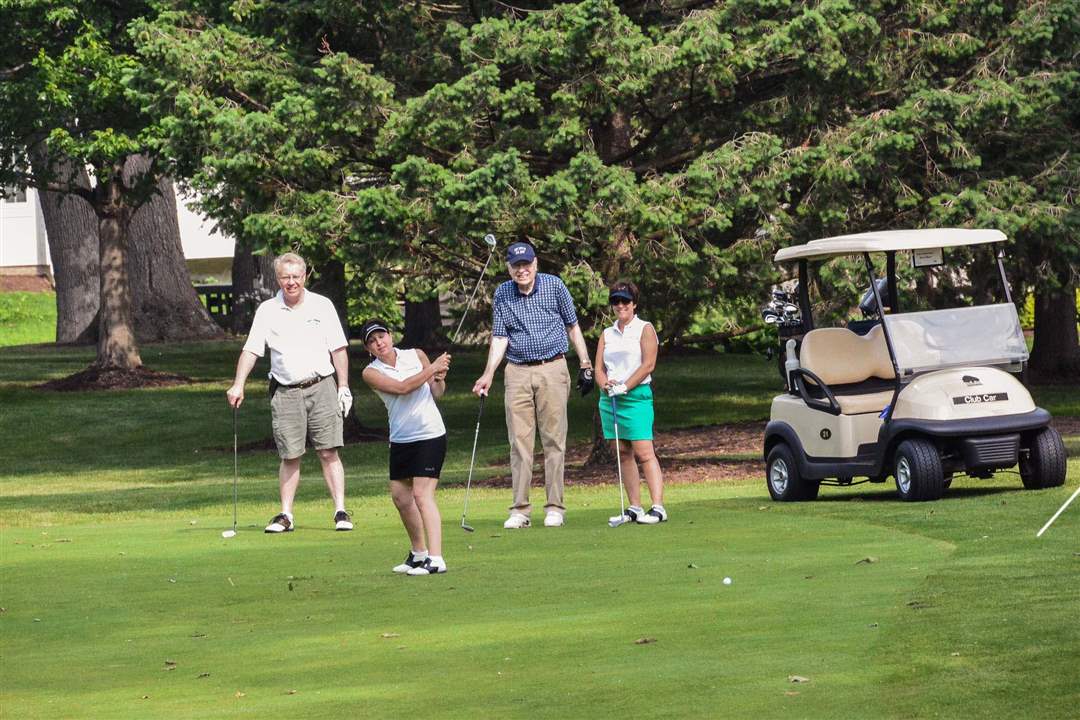 Steve-Meyer-Julie-Roberts-Bruce-Brancheau-and-Joanna-Hunter