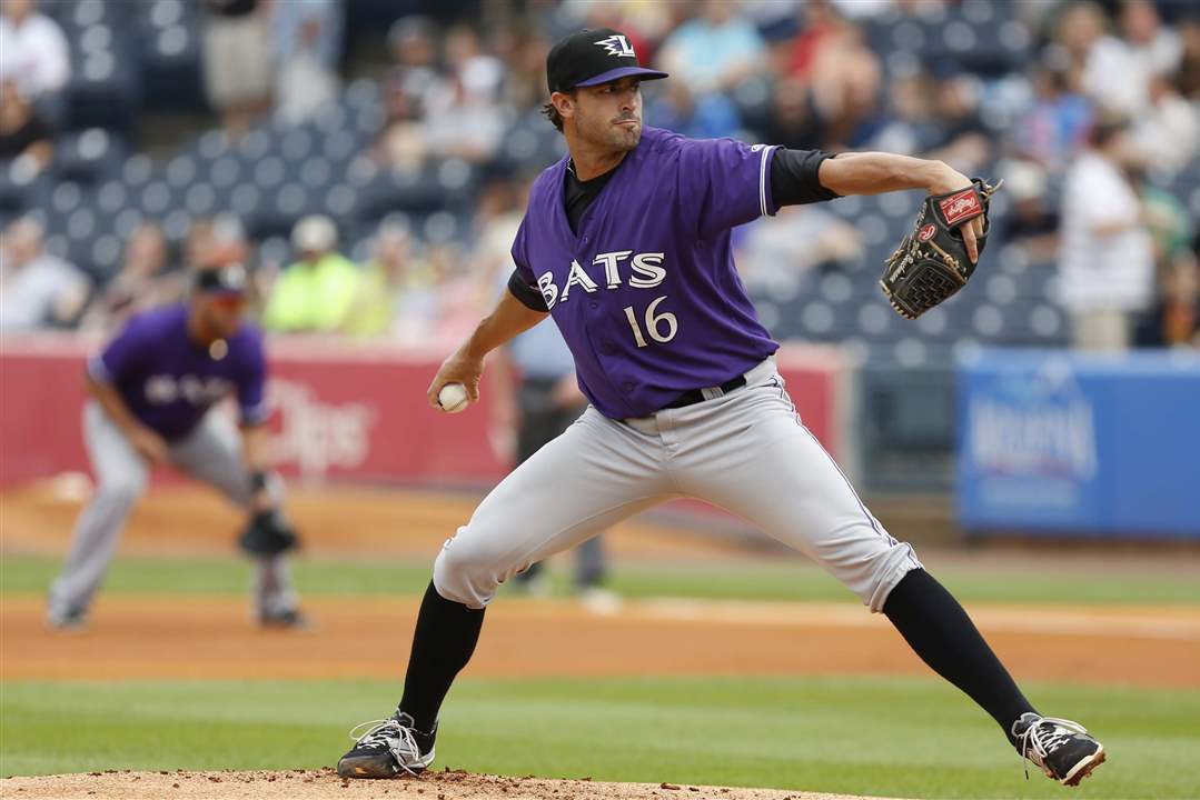 SPT-Hens12p-Matt-Buschmann