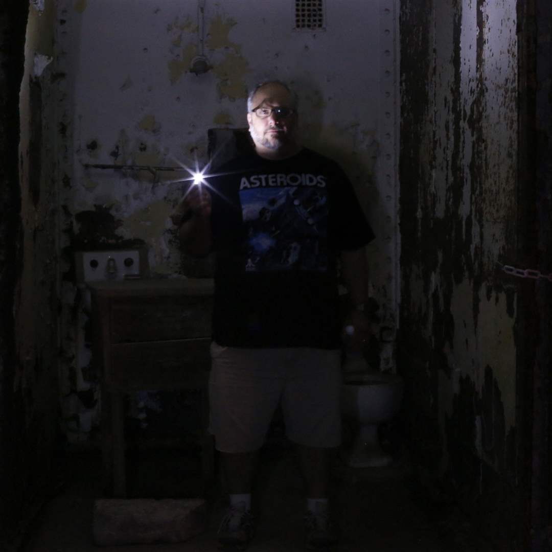FEA-MANSFIELDGHOSTS-kirk-baird-Ohio-State-Reformatory-Mansfield-Reformatory