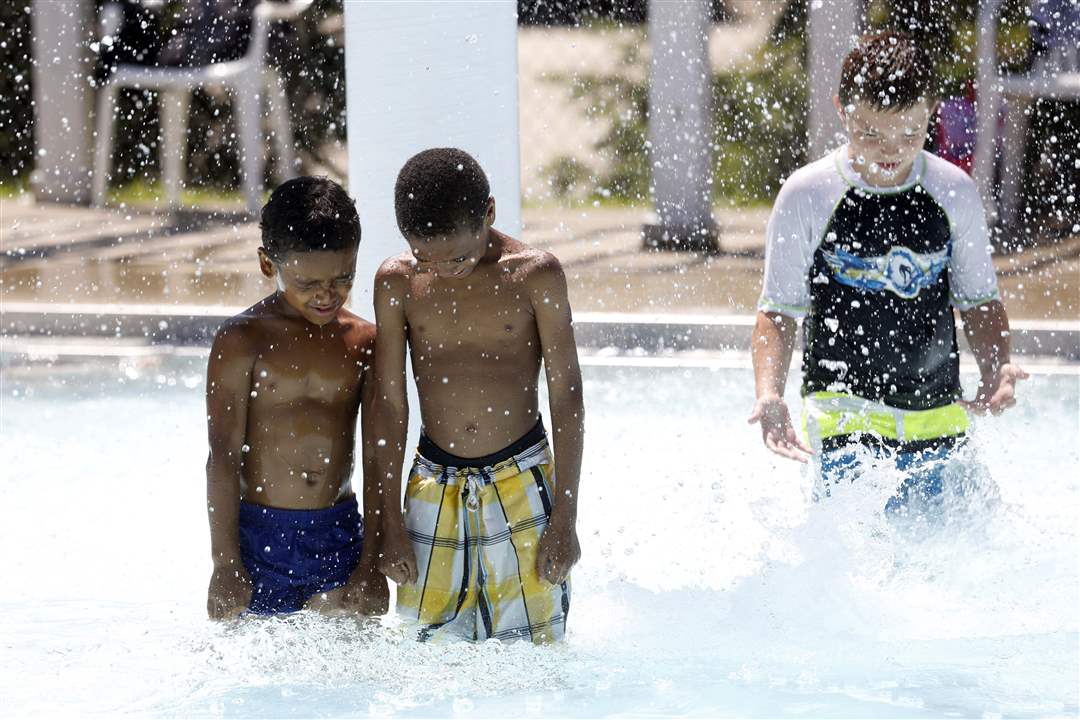 ROV-plummerpool-water-mushroom