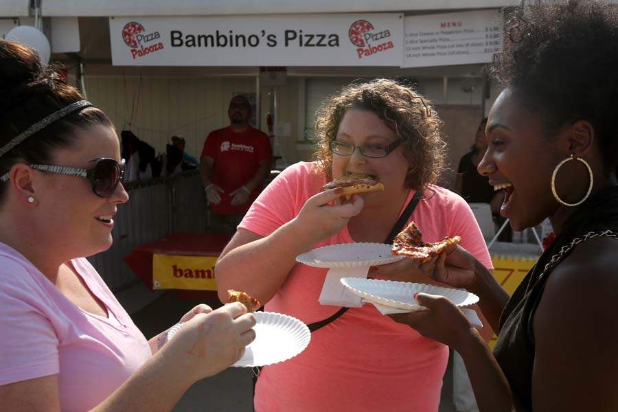 pizza26p-gray-huffman-woods